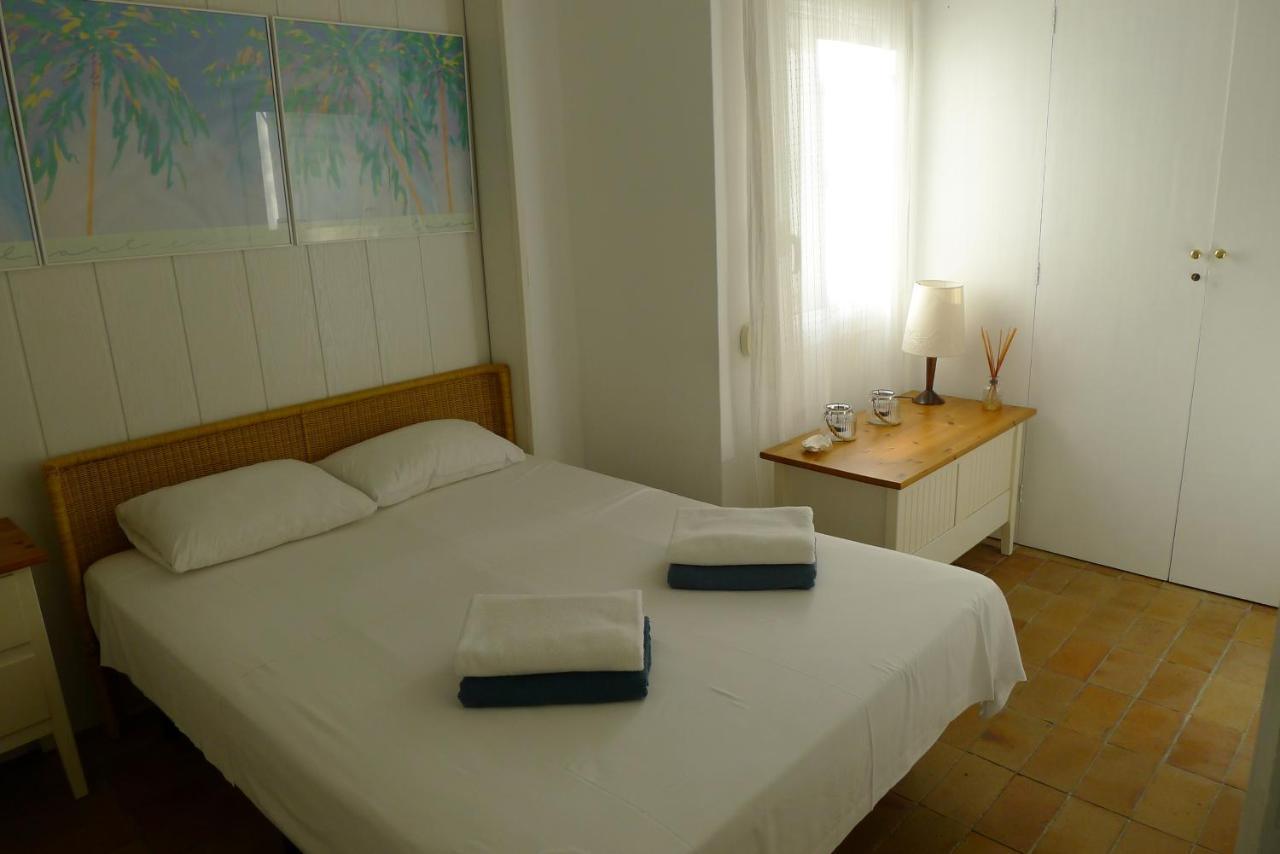 Fragata Beach Seaview Sitges Buitenkant foto